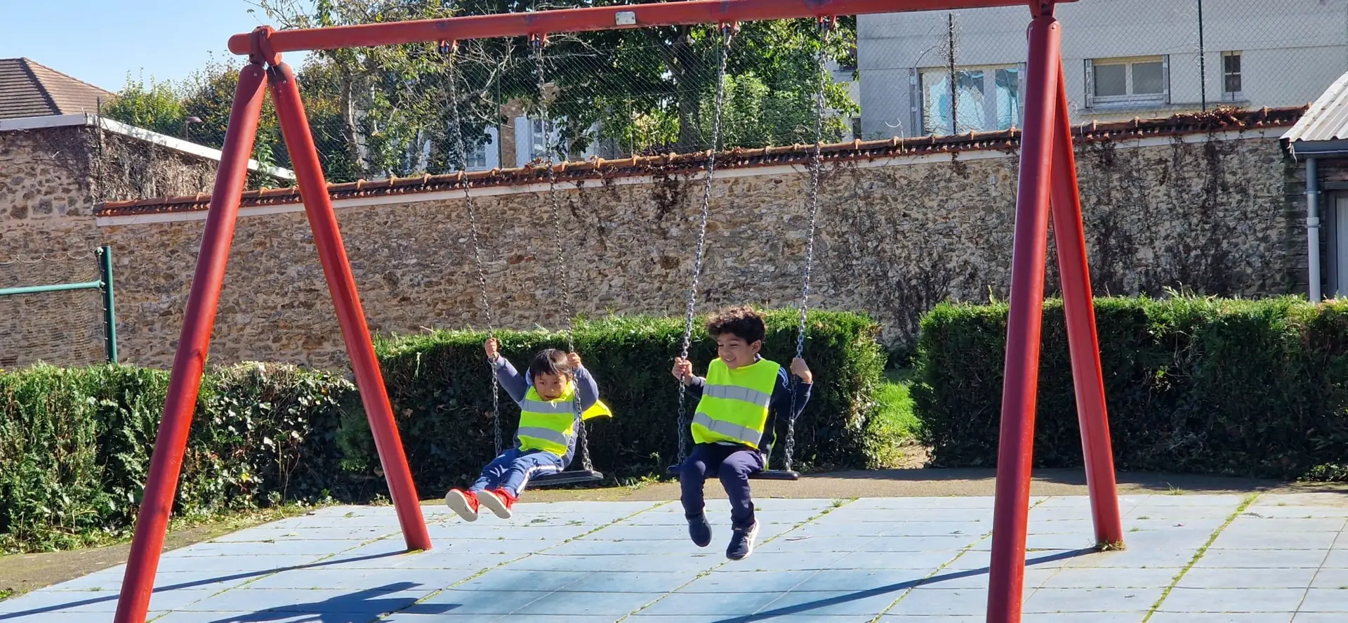 classe maternelle montessori sortie quotidienne au parc versailles