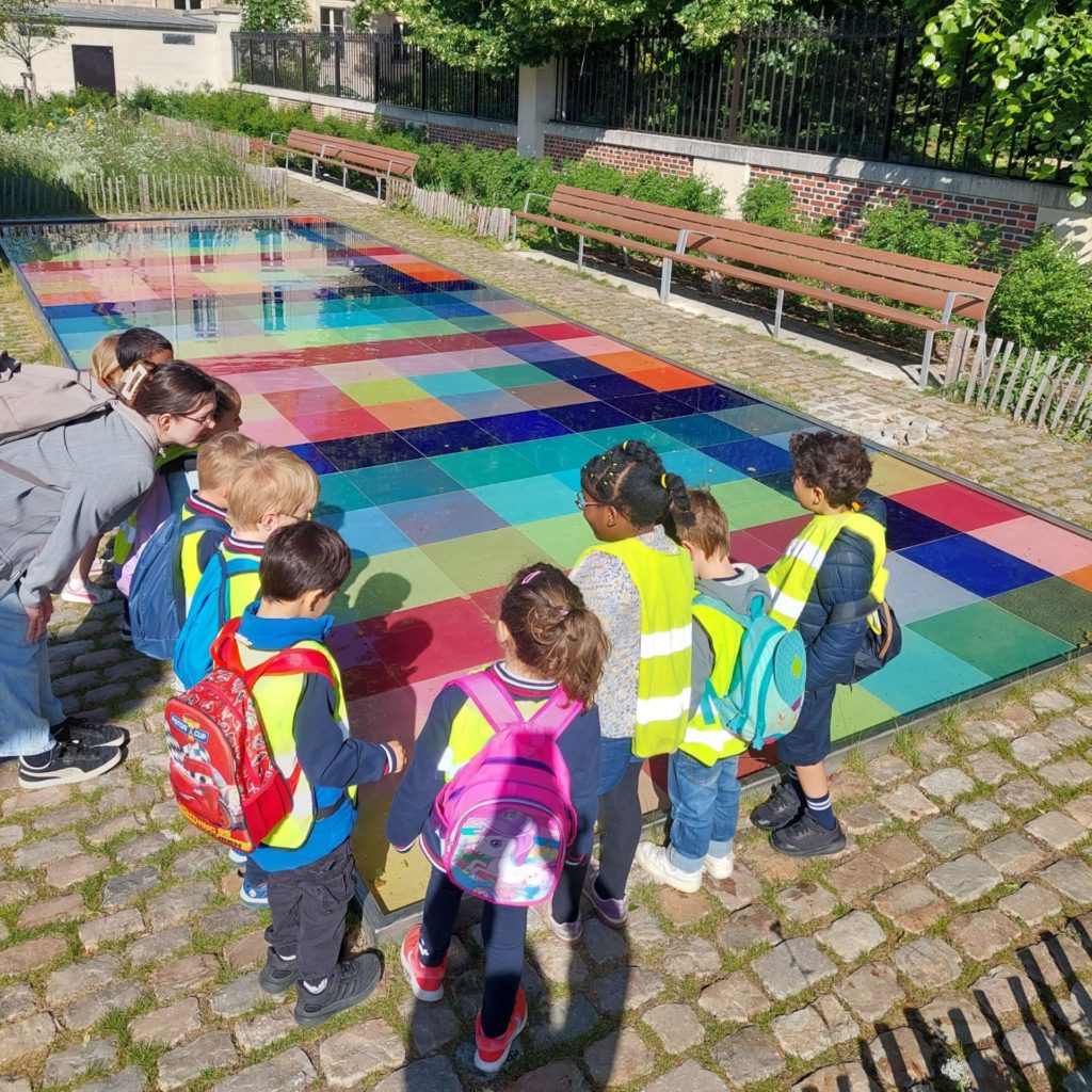 Inscription ecole montessori Versailles we love momes visite scolaire maternelle