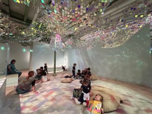 montessori maternelle visite musee paris lumiere